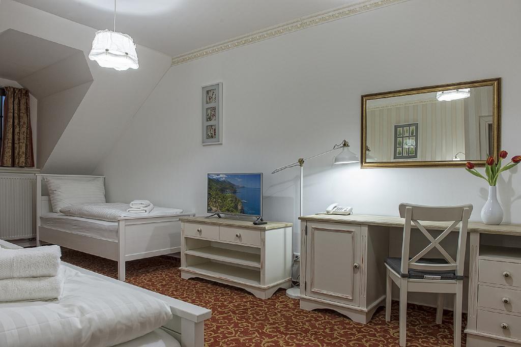 Hotel Pod Bránou Bardejov Quarto foto