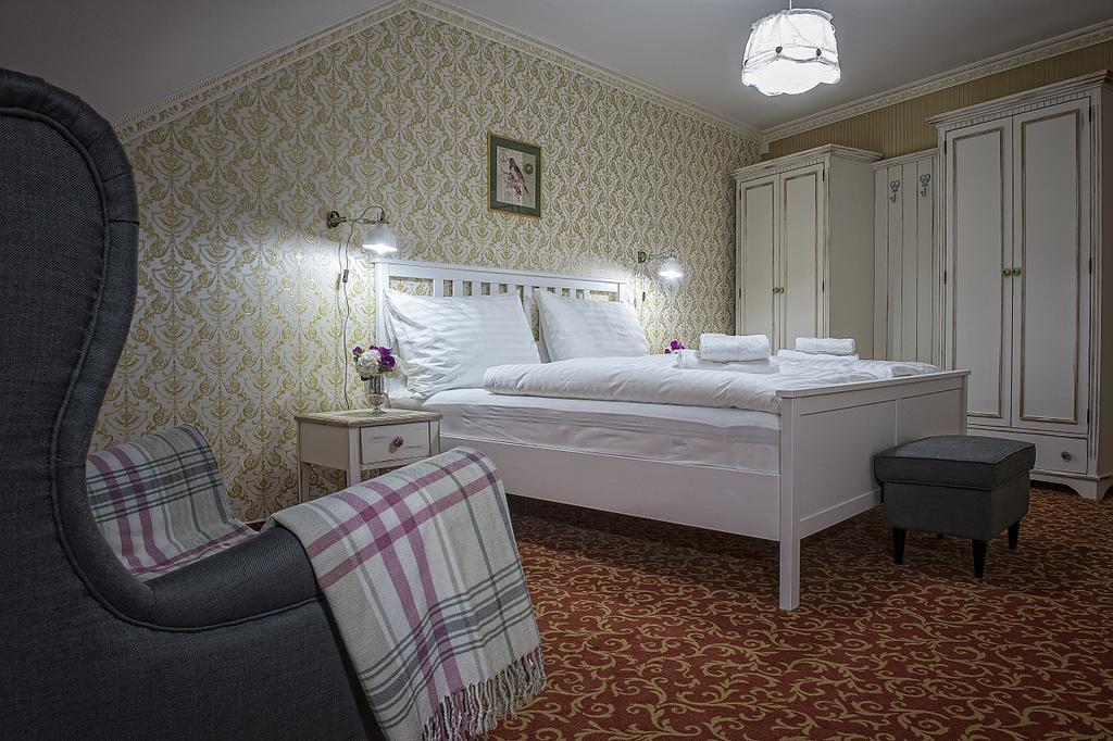 Hotel Pod Bránou Bardejov Quarto foto